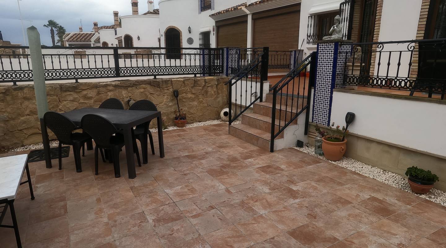 Resale - Villa  - Algorfa - La Finca Golf