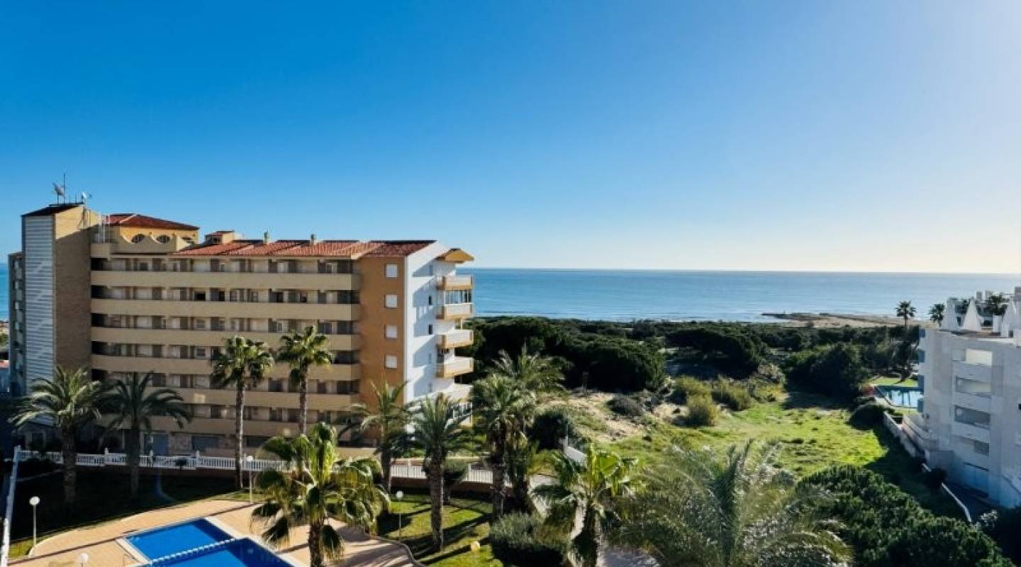 Resale - Penthouse - La Mata - Alanis