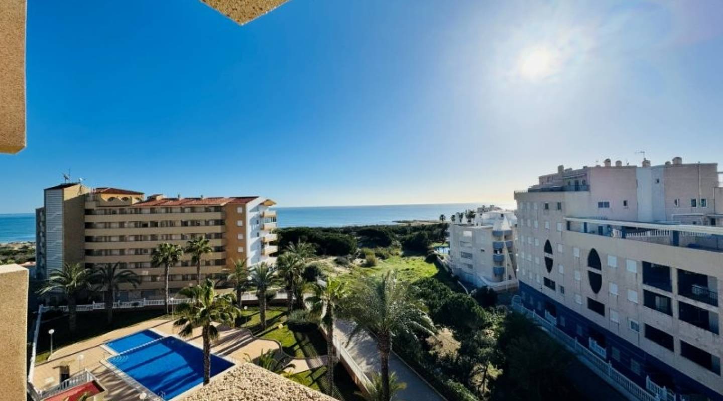 Resale - Penthouse - La Mata - Alanis