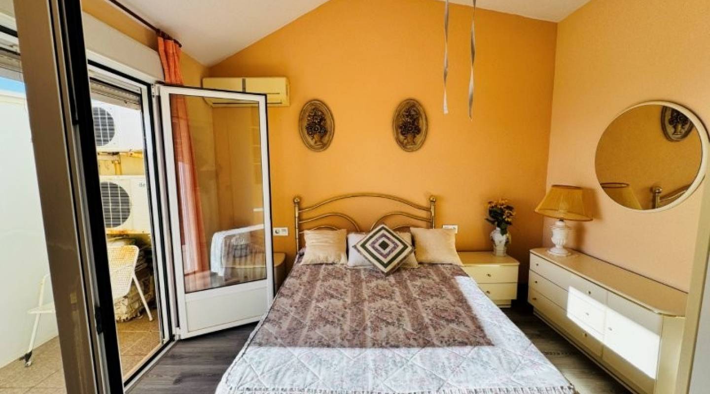 Resale - Penthouse - La Mata - Alanis