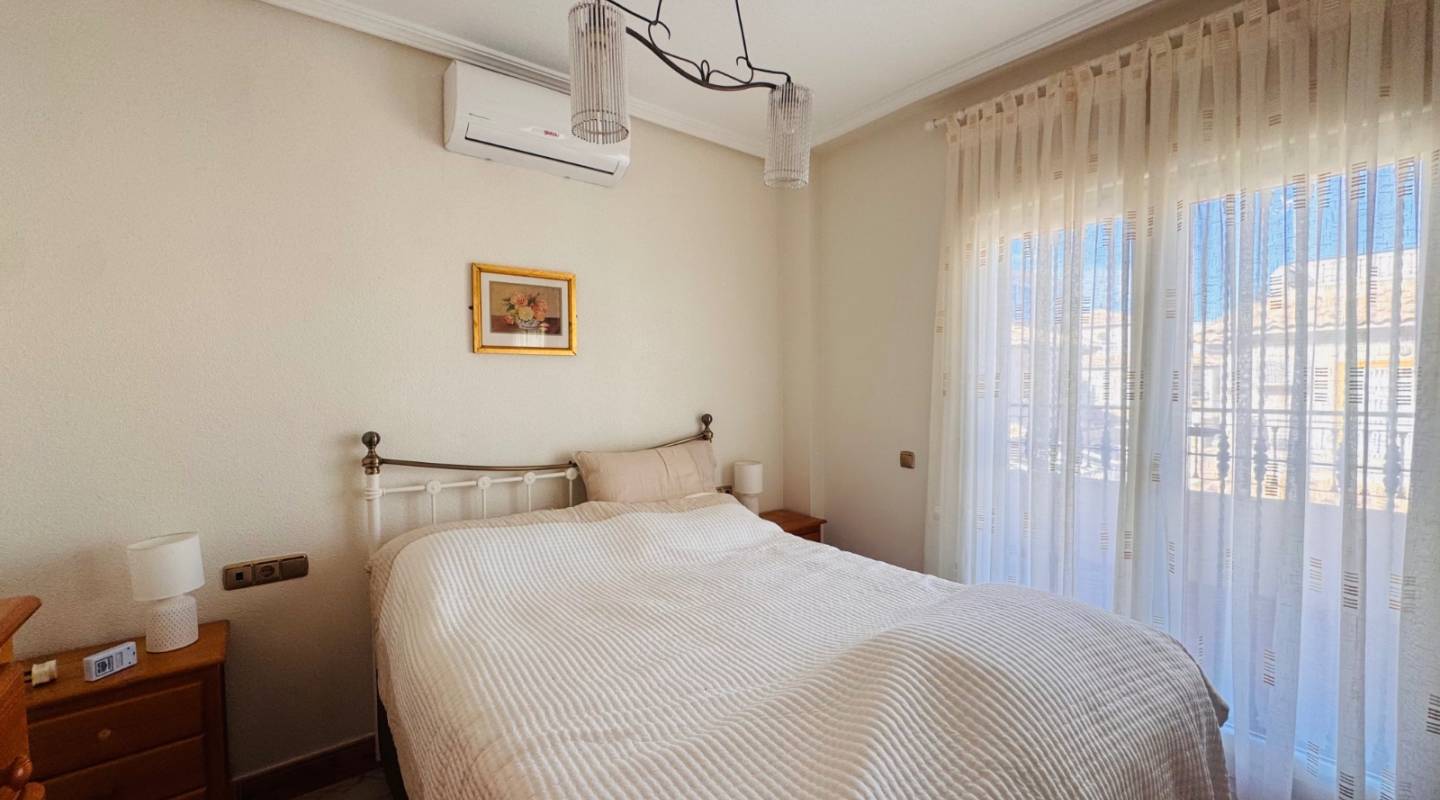 Wiederverkauf - Semi Detached - La Zenia