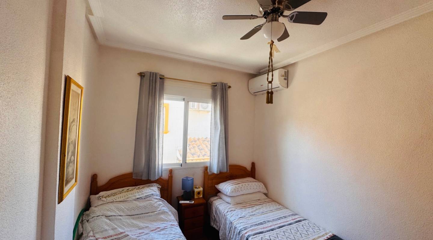 Wiederverkauf - Semi Detached - La Zenia