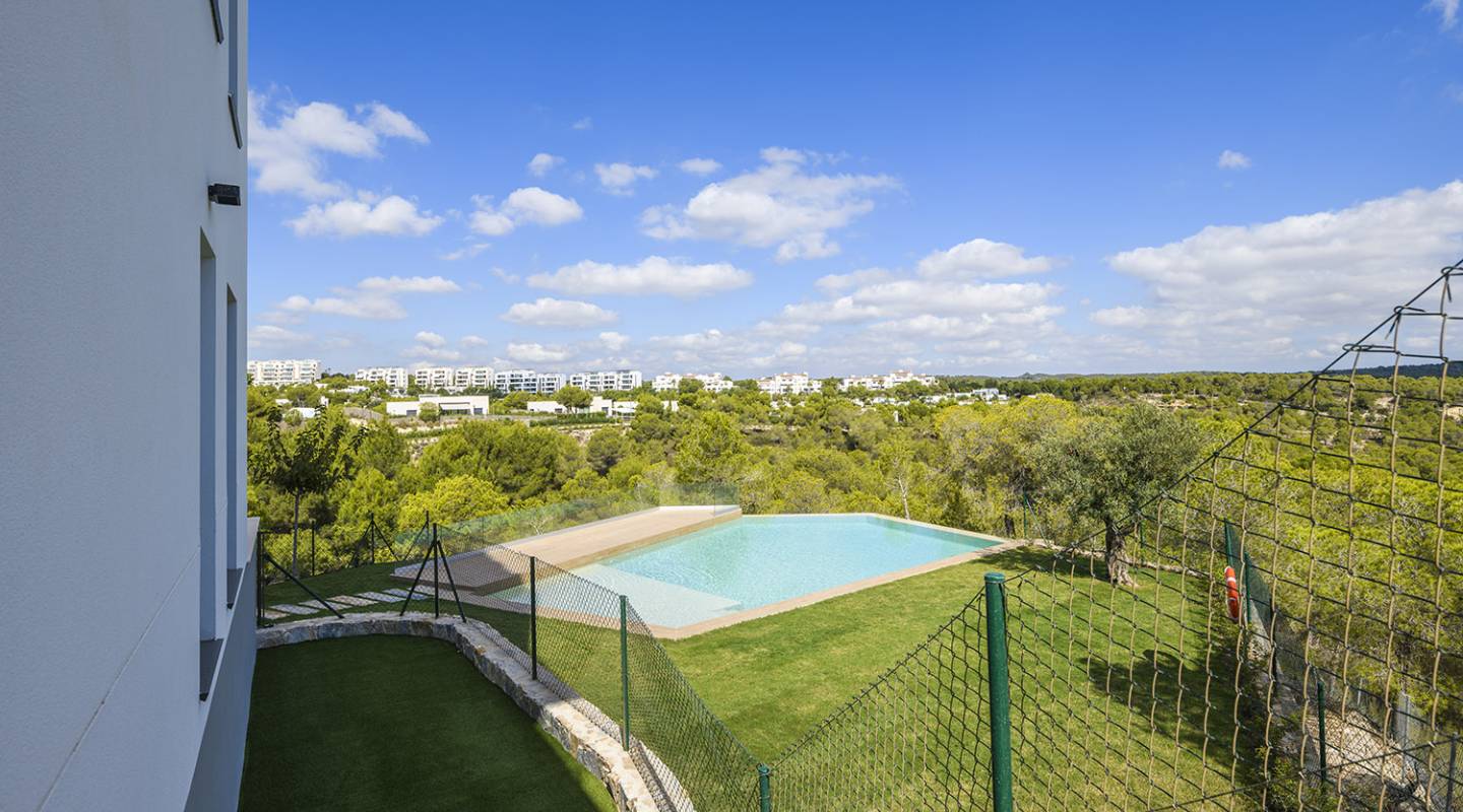 Resale - Apartment - Las Colinas - Las Colinas Golf