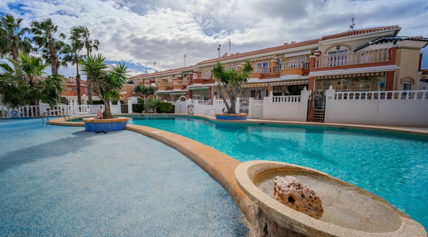 Revente - Semi Detached - Ciudad Quesada