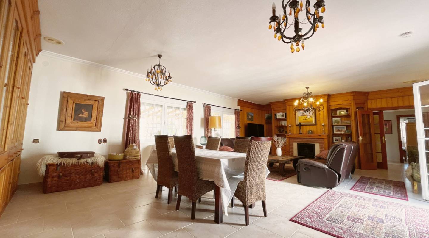 Resale - Finca - Los Alcazares