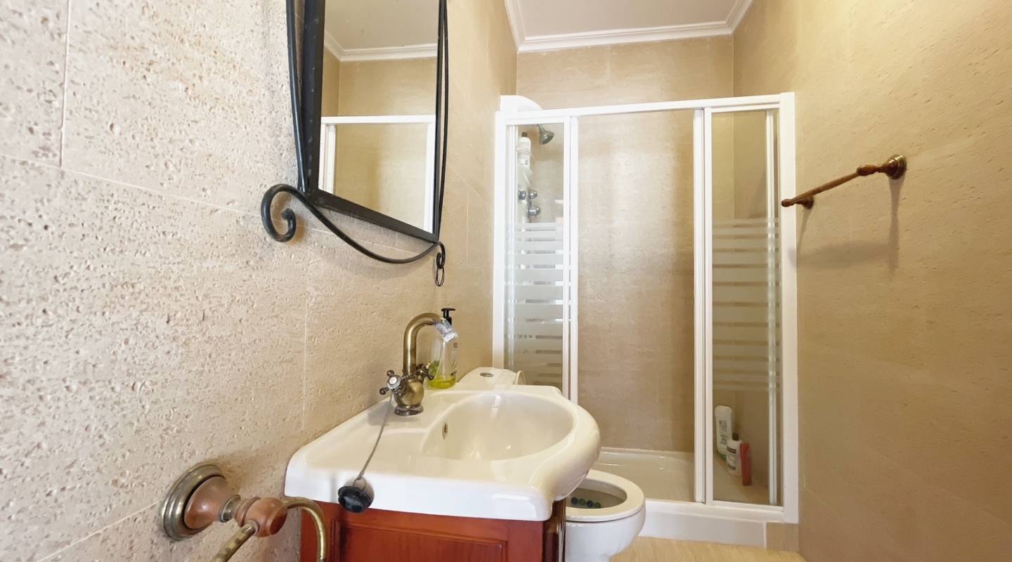 Resale - Finca - Los Alcazares