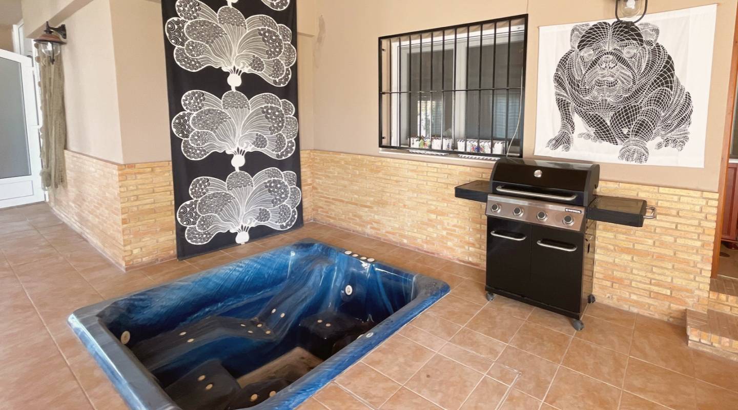 Resale - Finca - Los Alcazares