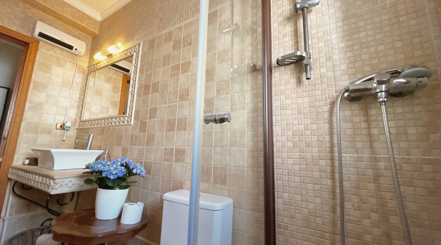 Resale - Finca - Los Alcazares