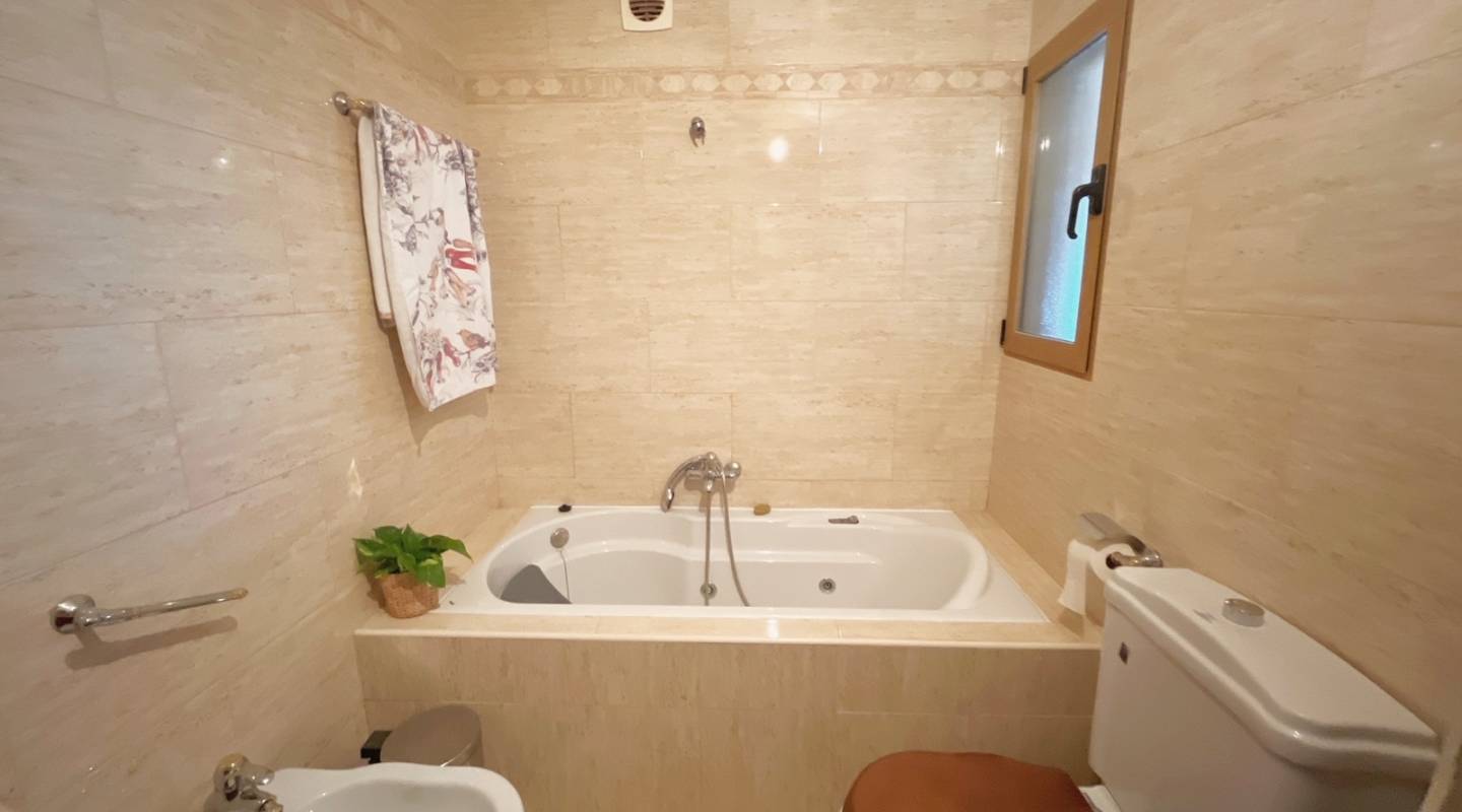 Resale - Finca - Los Alcazares