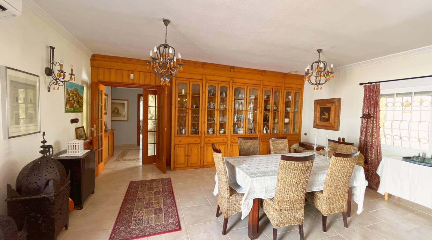 Resale - Finca - Los Alcazares