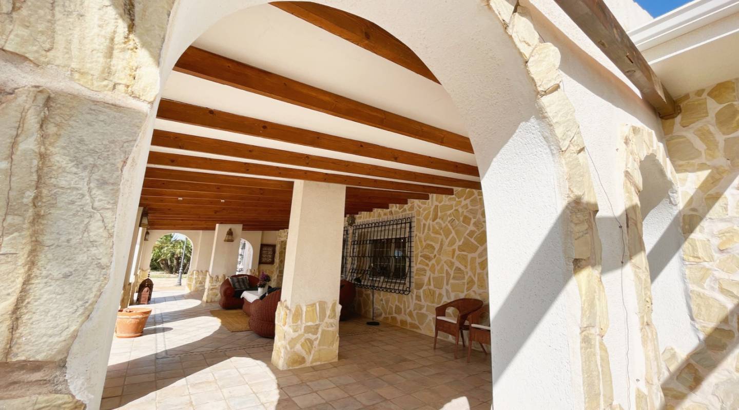 Resale - Finca - Los Alcazares