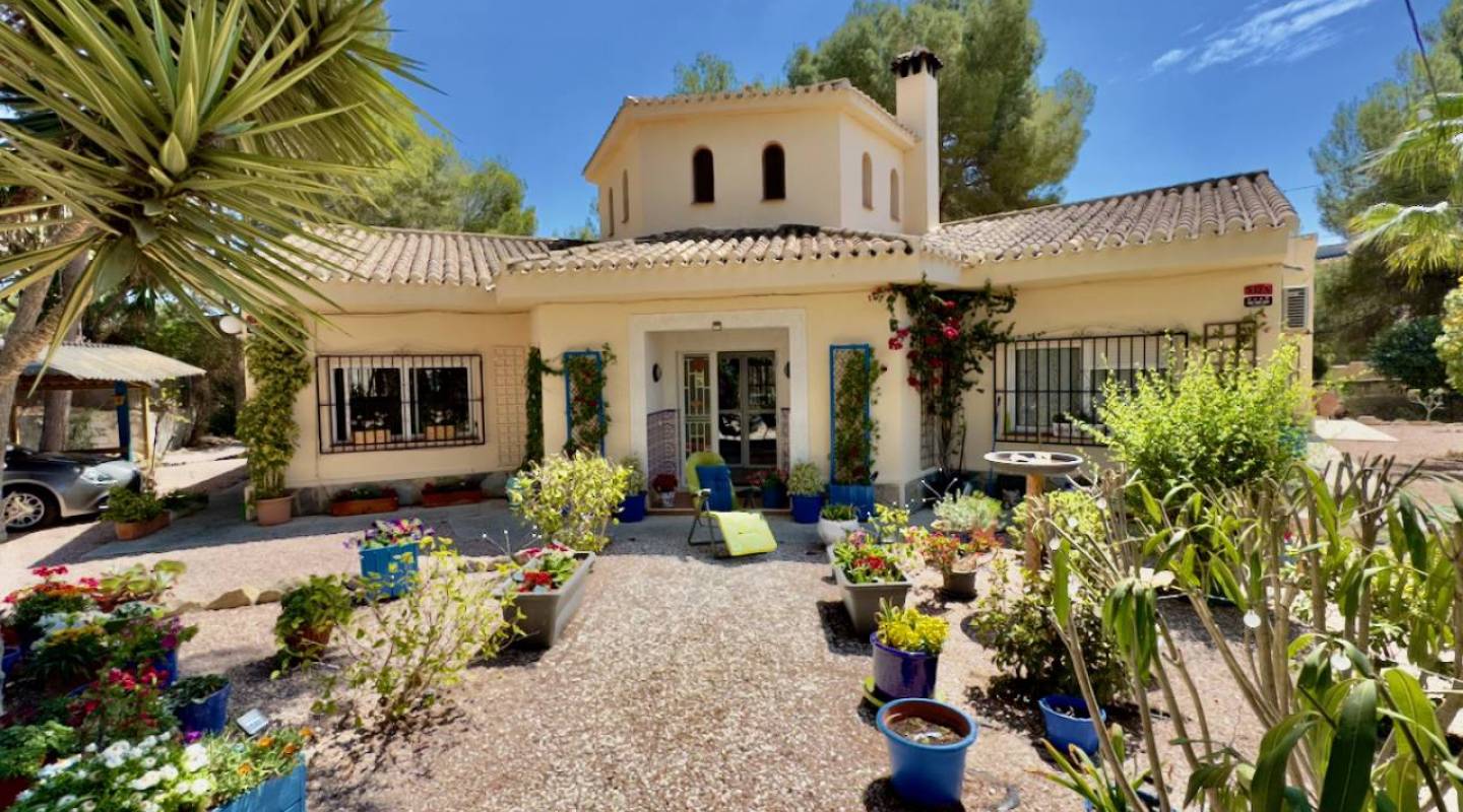 Resale - Villa  - Algorfa - La Finca Golf - Algorfa