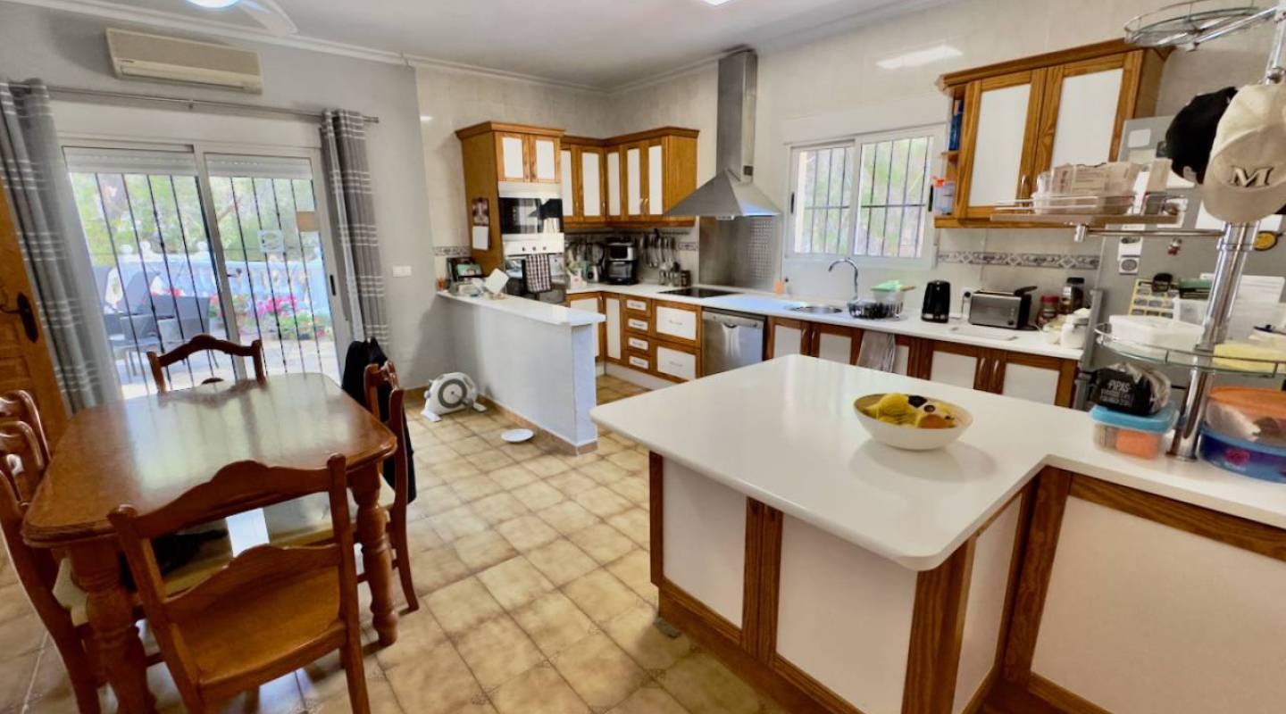 Resale - Villa  - Algorfa - La Finca Golf - Algorfa