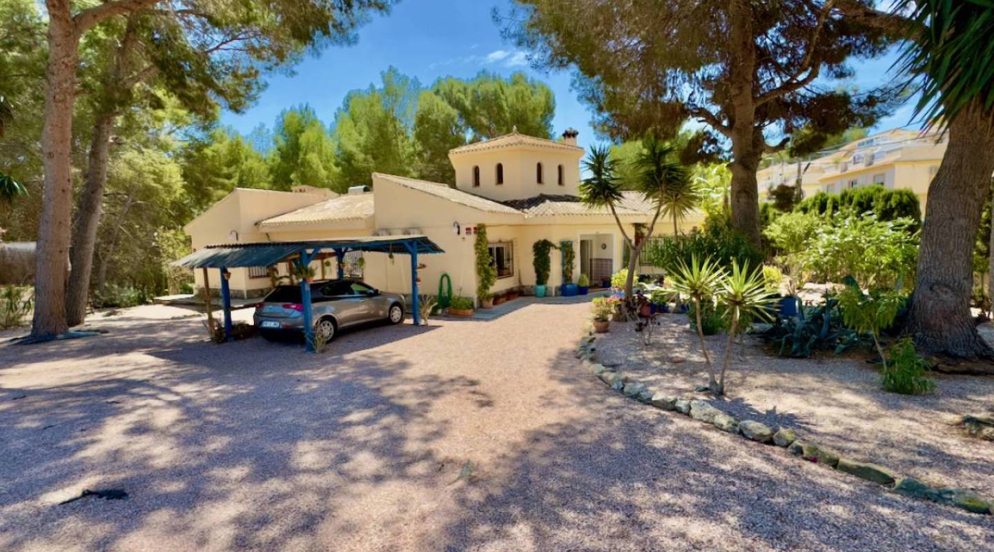 Resale - Villa  - Algorfa - La Finca Golf - Algorfa