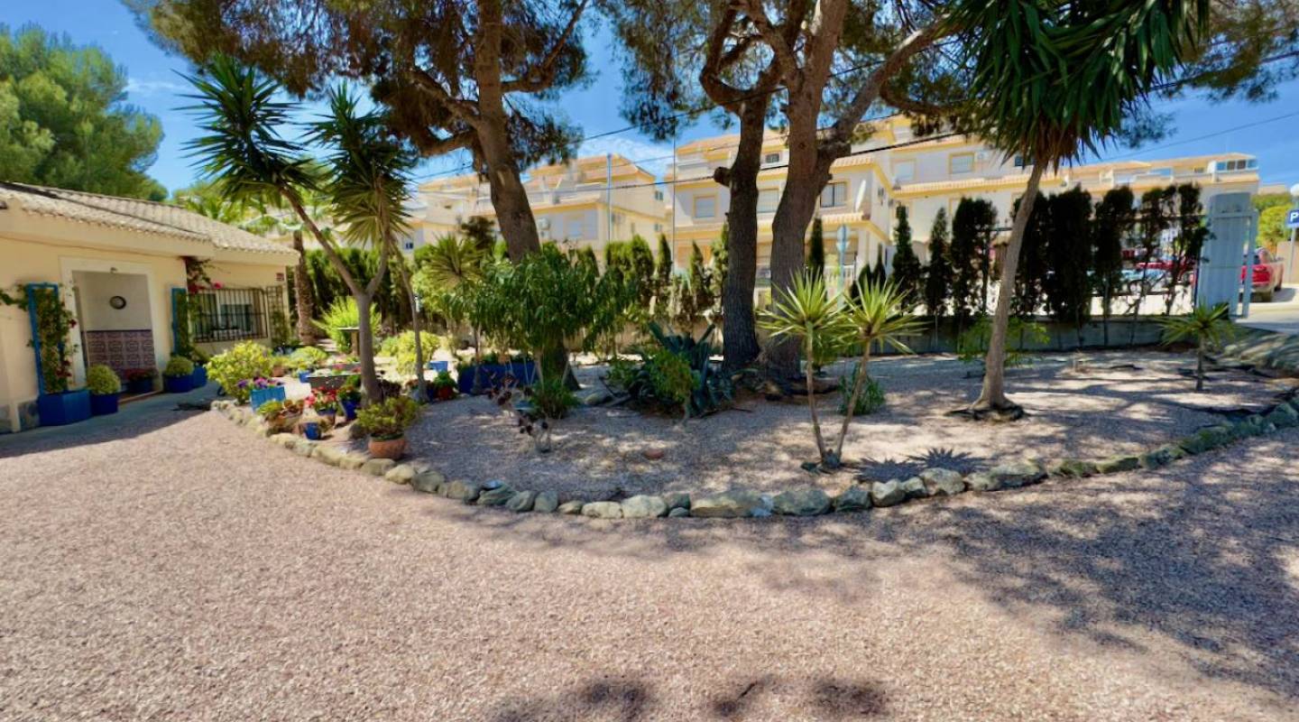 Resale - Villa  - Algorfa - La Finca Golf - Algorfa