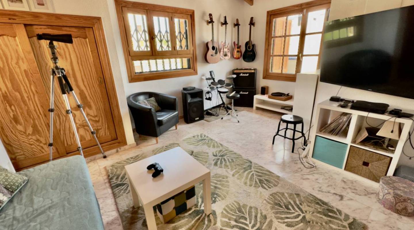 Wederverkoop - Villa - Guardamar del Segura