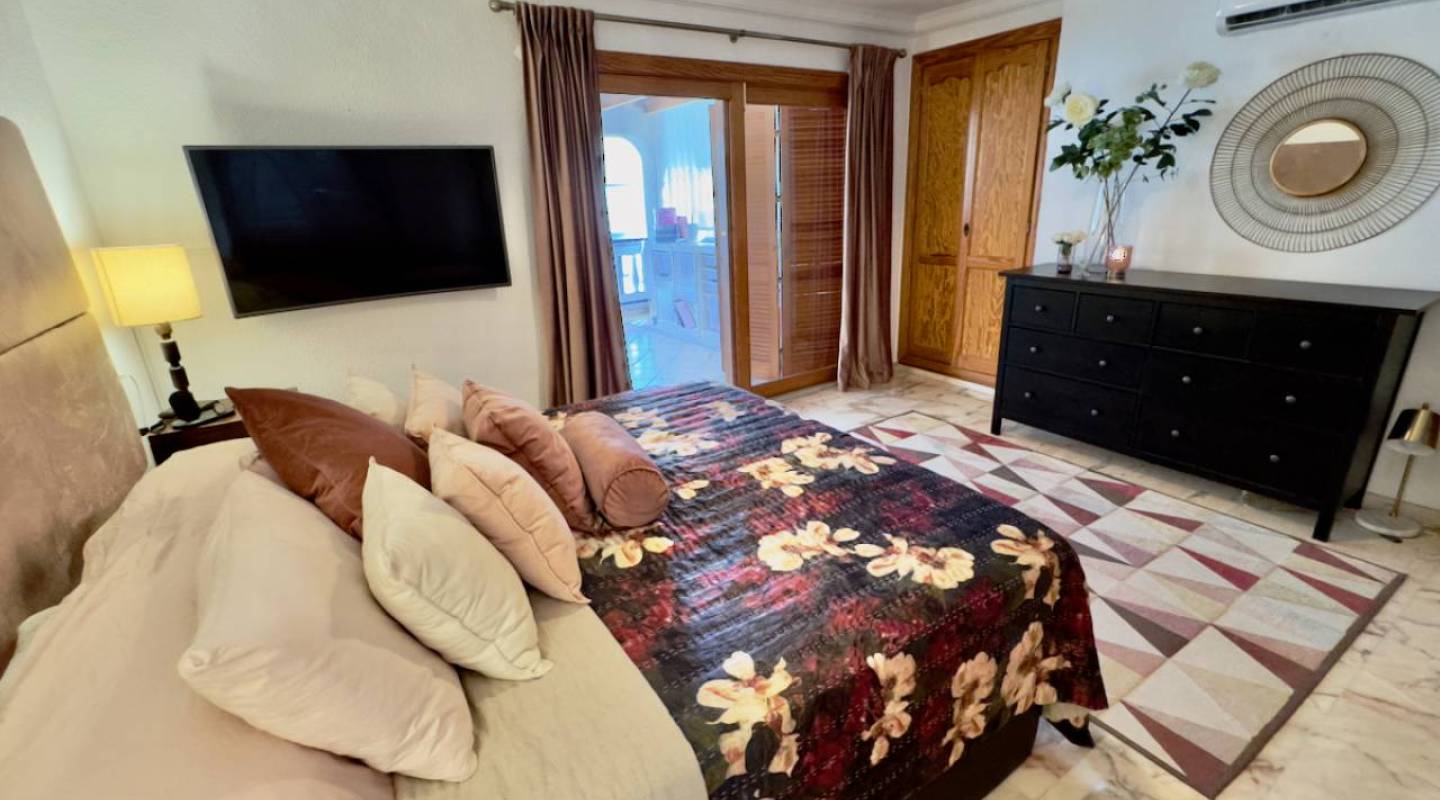 Wederverkoop - Villa - Guardamar del Segura