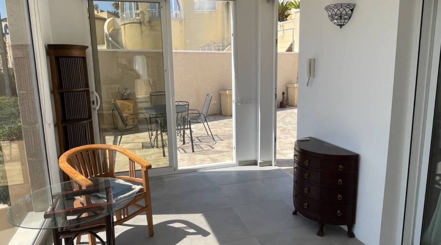 Resale - Villa  - Ciudad Quesada