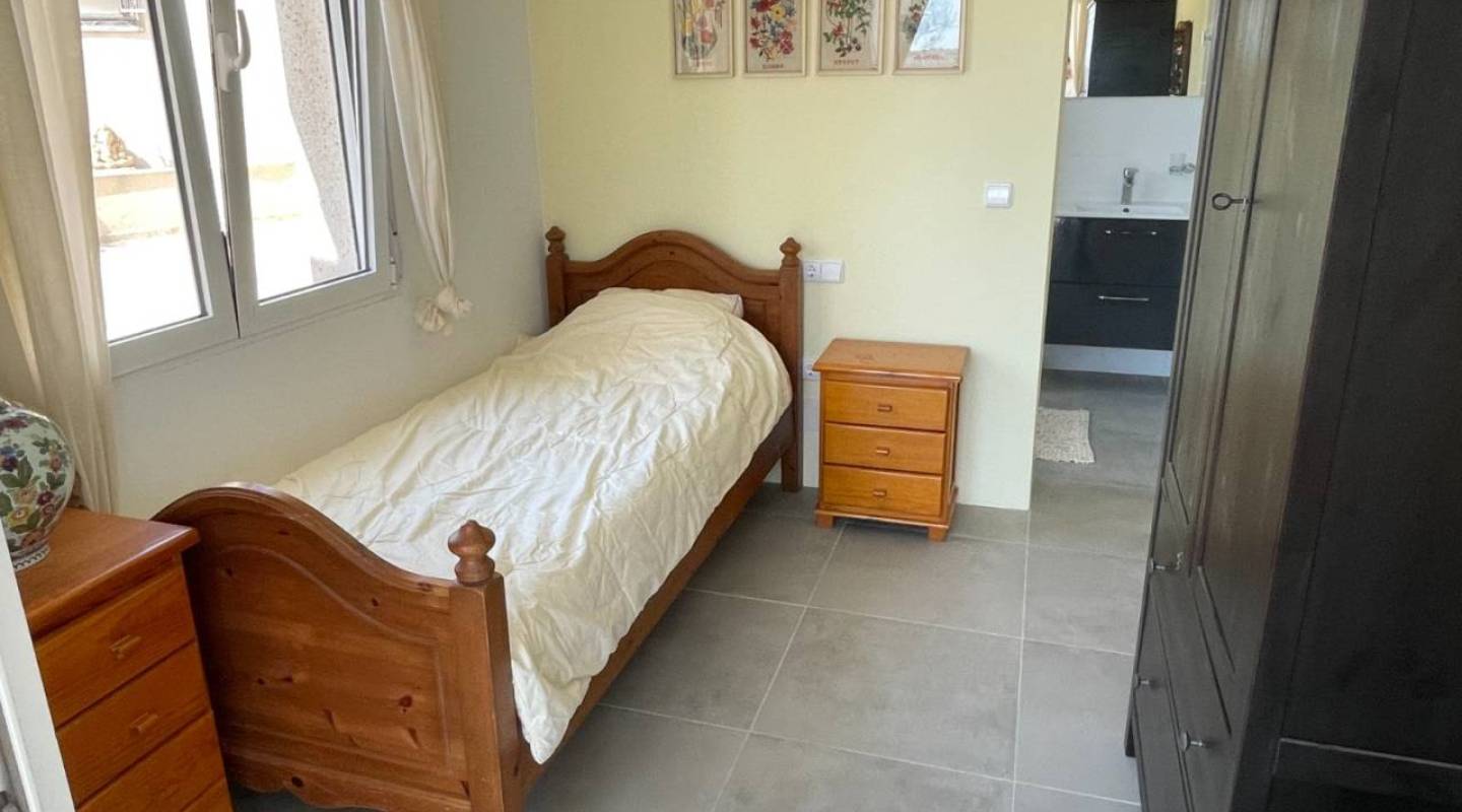 Resale - Villa  - Ciudad Quesada