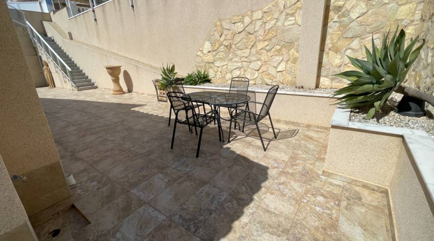 Resale - Villa  - Ciudad Quesada