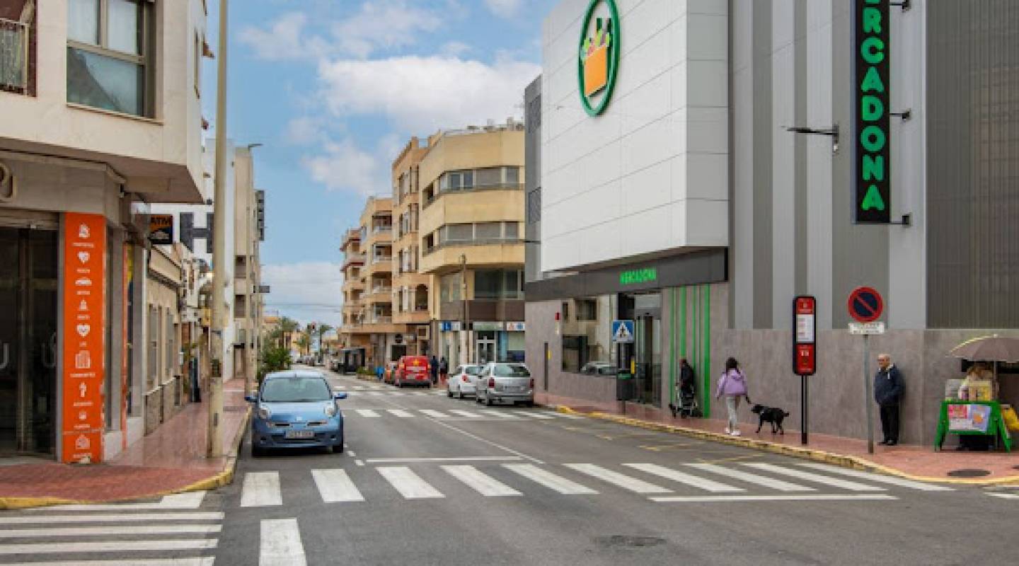 Resale - Apartment - Guardamar del Segura - Pueblo