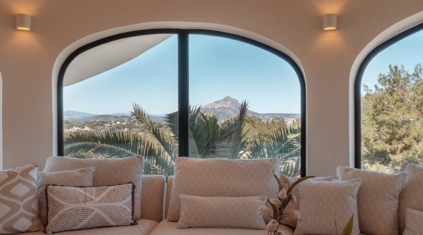 Resale - Villa  - Javea - Alicante