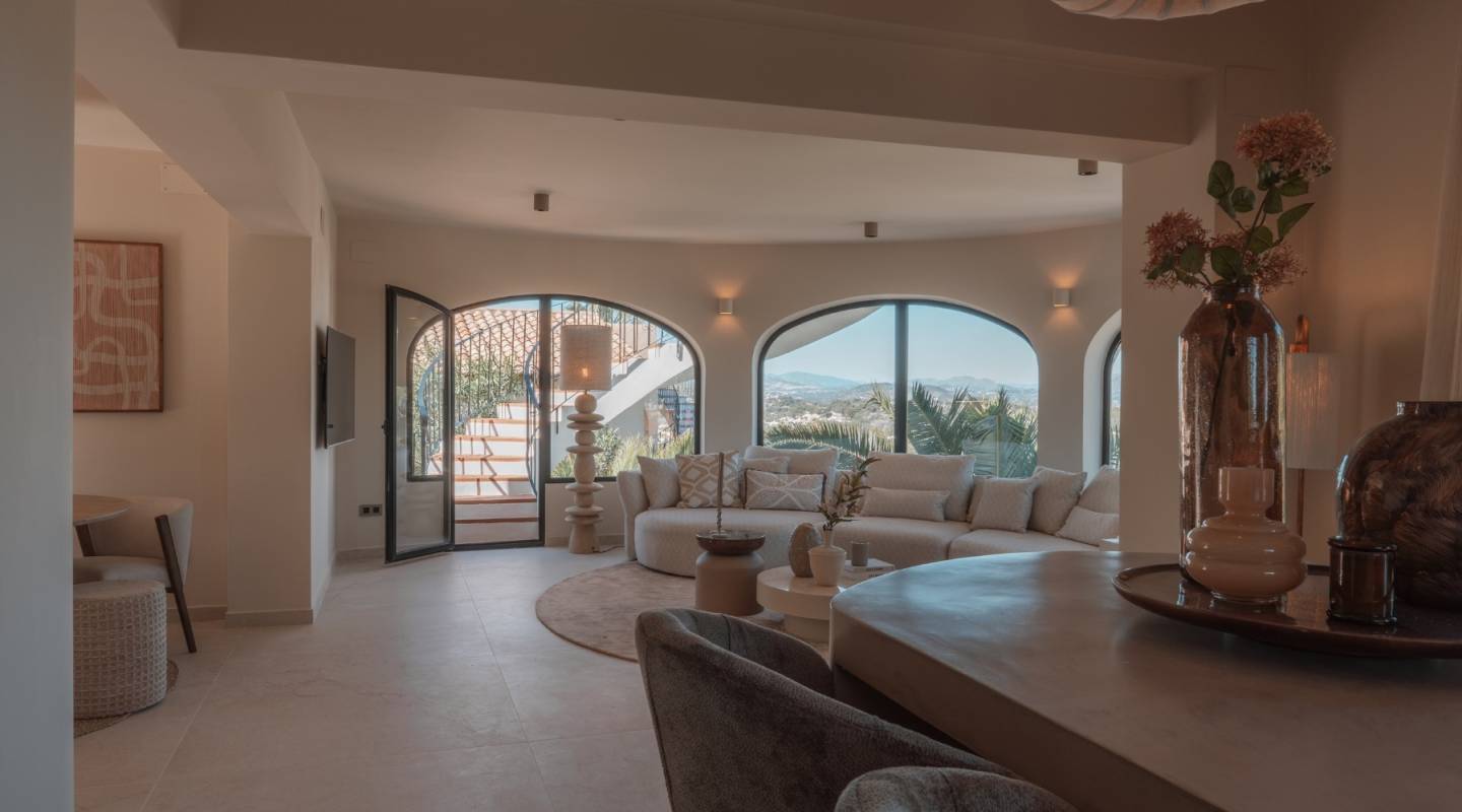 Resale - Villa  - Javea - Alicante