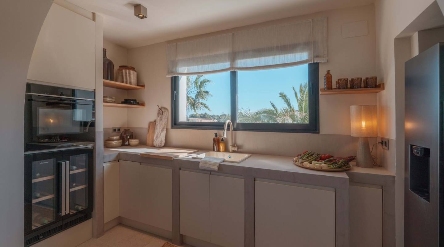 Resale - Villa  - Javea - Alicante