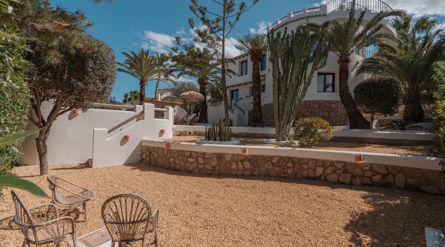 Resale - Villa  - Javea - Alicante