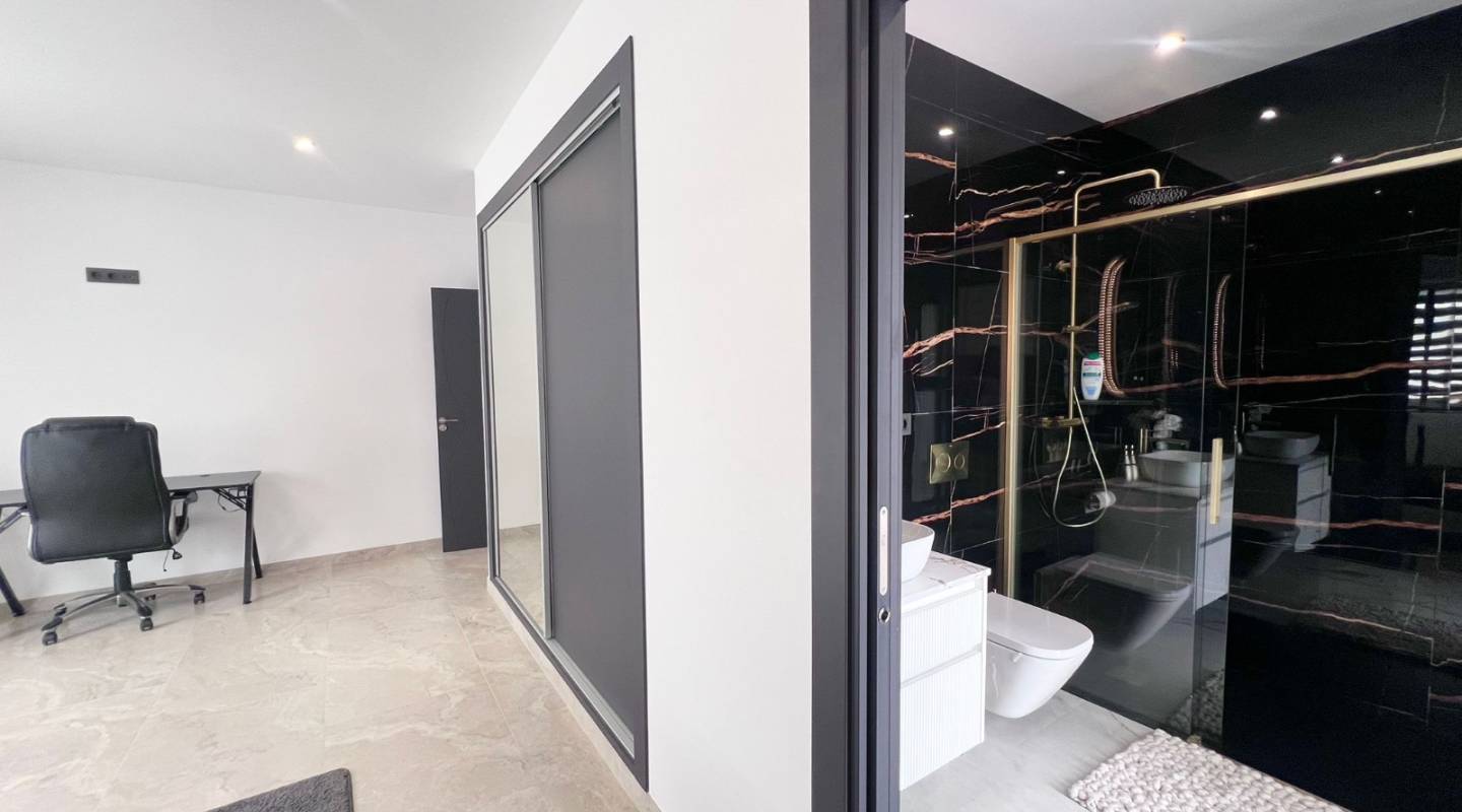 Återförsäljning - Villa - Ciudad Quesada