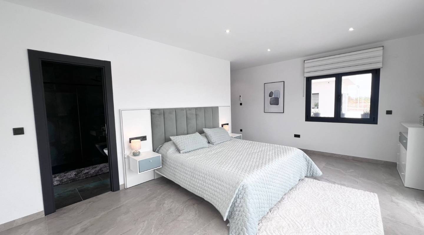 Återförsäljning - Villa - Ciudad Quesada