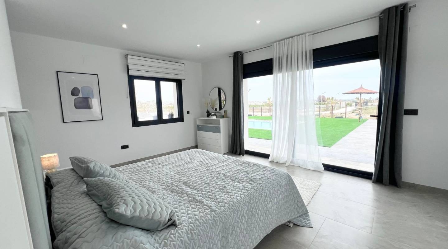 Återförsäljning - Villa - Ciudad Quesada