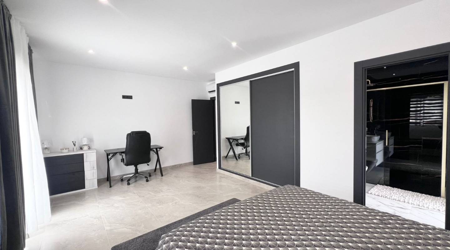 Återförsäljning - Villa - Ciudad Quesada