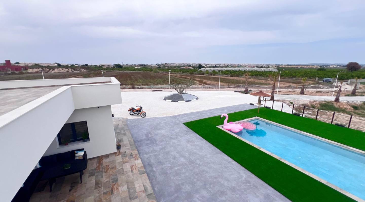 Återförsäljning - Villa - Ciudad Quesada