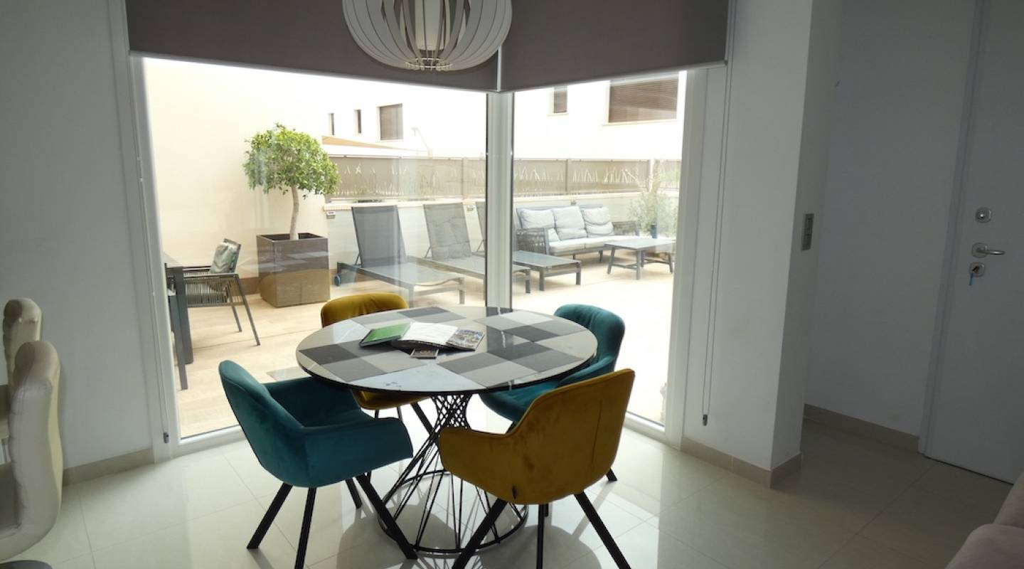 Återförsäljning - Villa - Ciudad Quesada