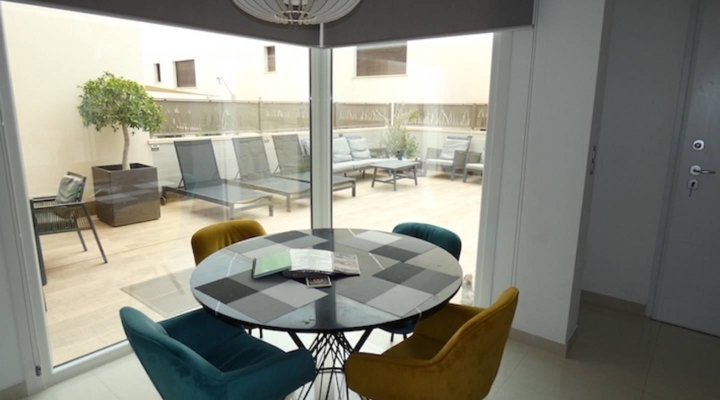 Återförsäljning - Villa - Ciudad Quesada