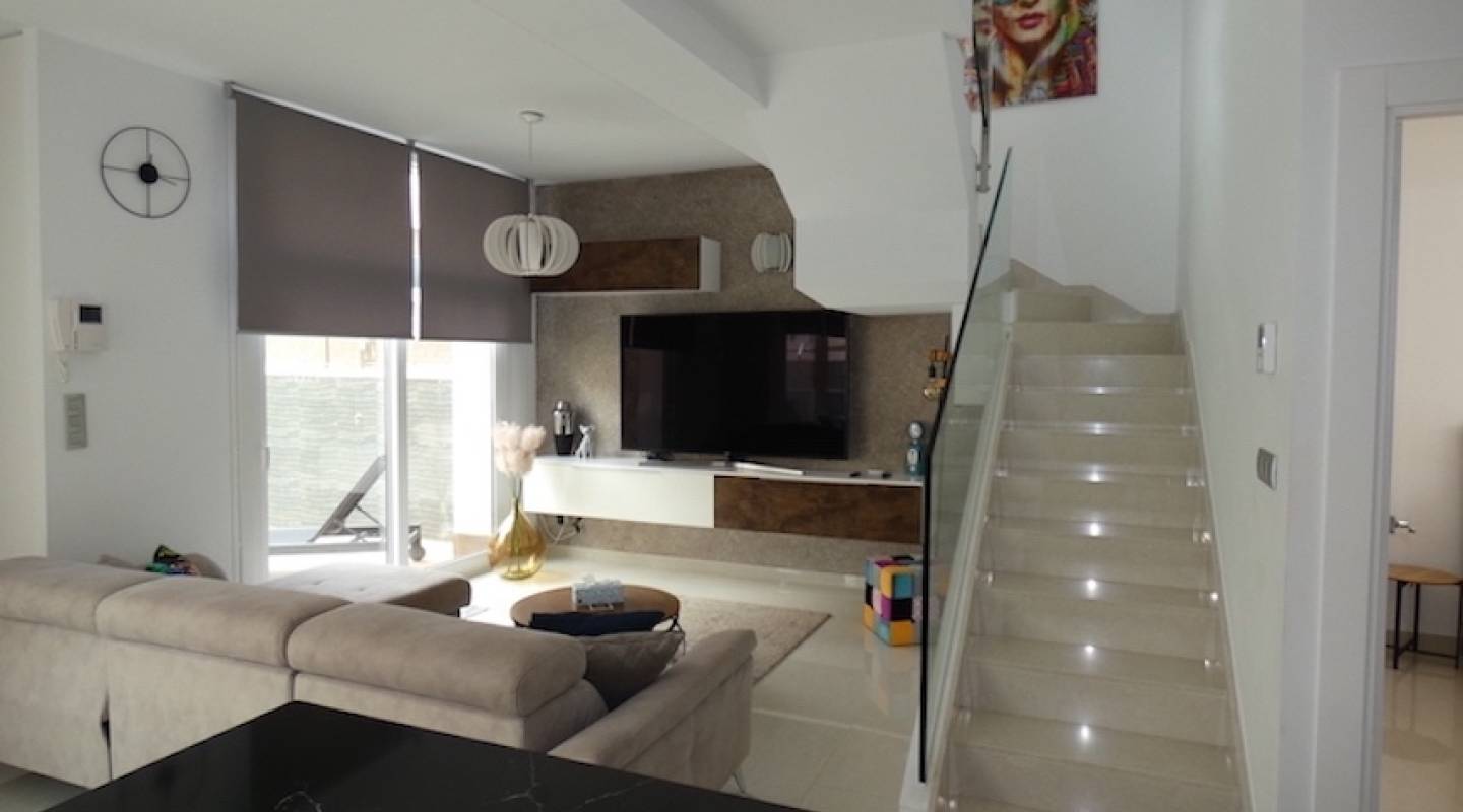 Återförsäljning - Villa - Ciudad Quesada