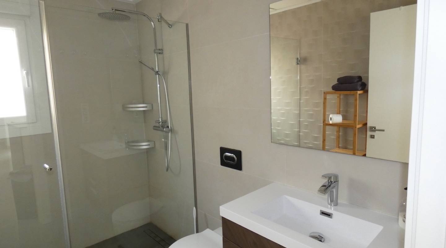 Återförsäljning - Villa - Ciudad Quesada