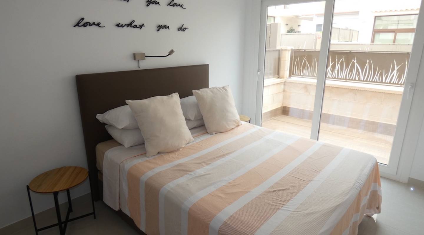 Återförsäljning - Villa - Ciudad Quesada