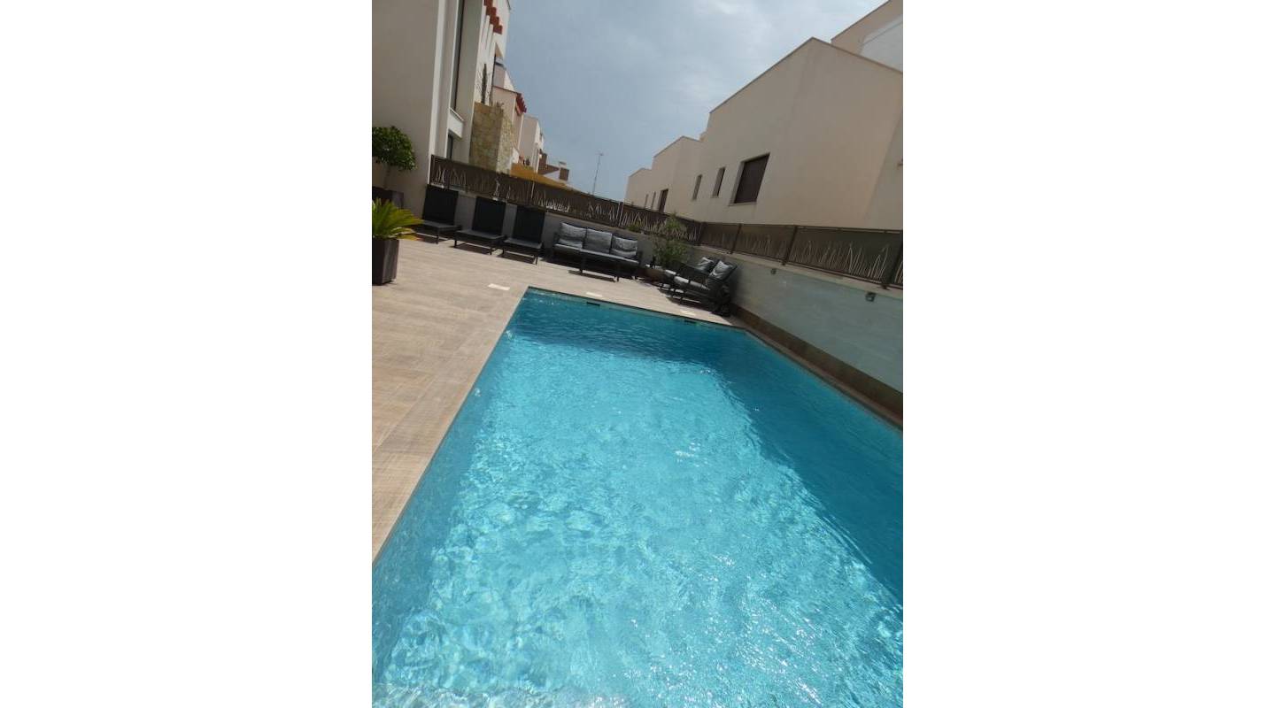 Återförsäljning - Villa - Ciudad Quesada