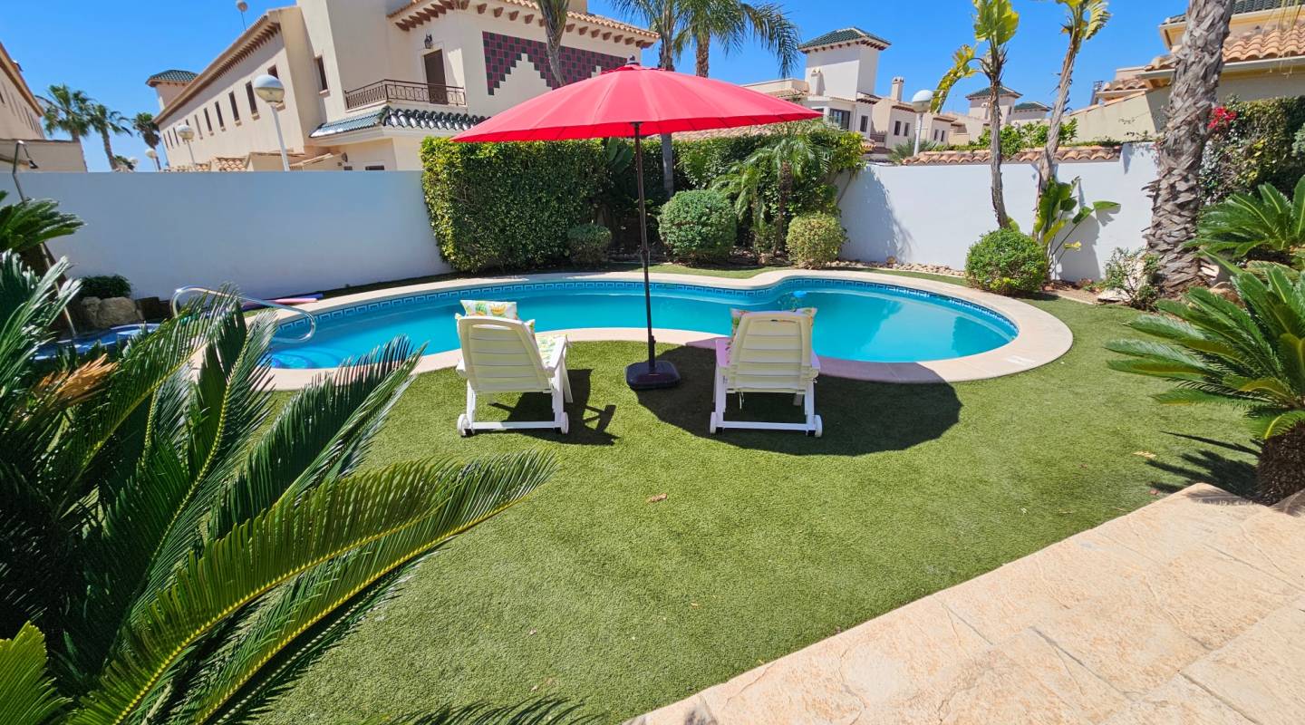 videresalg - Villa - Ciudad Quesada