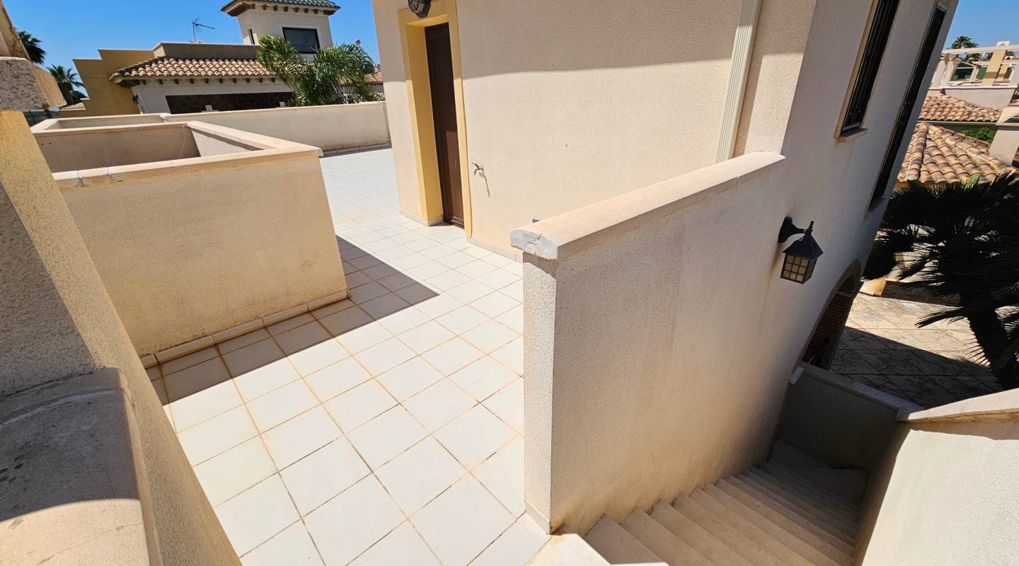 videresalg - Villa - Ciudad Quesada