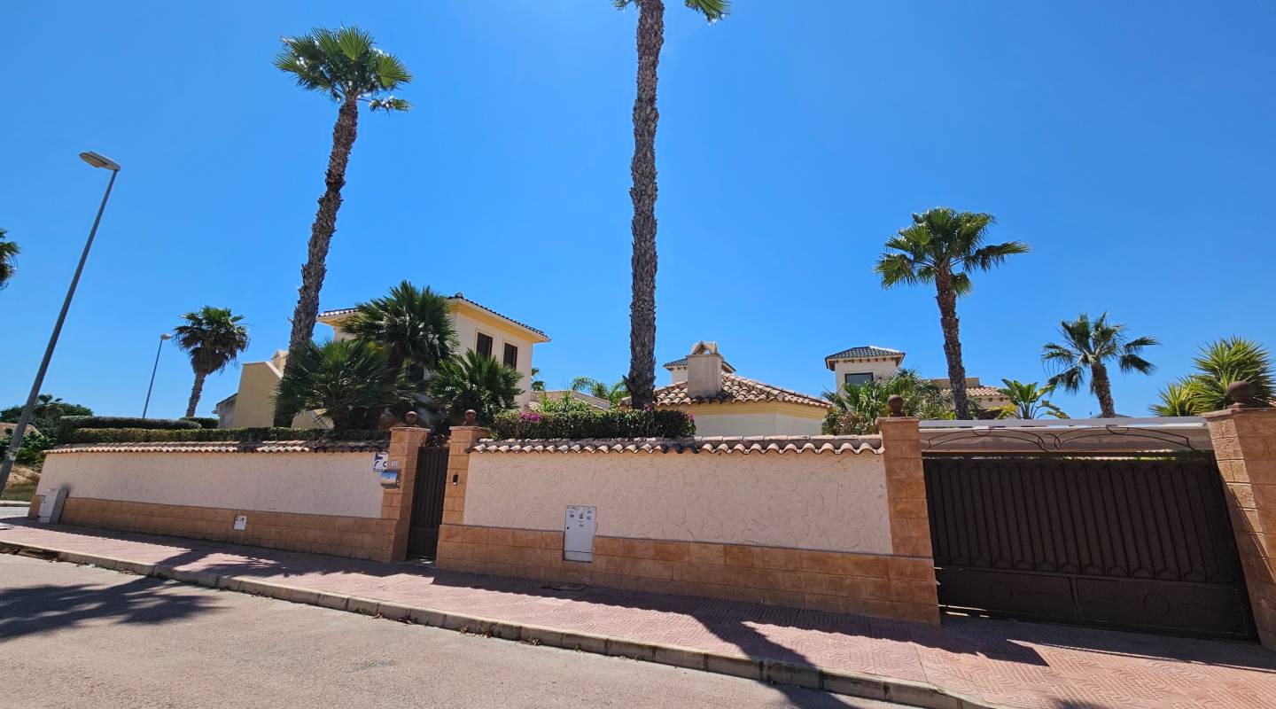 videresalg - Villa - Ciudad Quesada