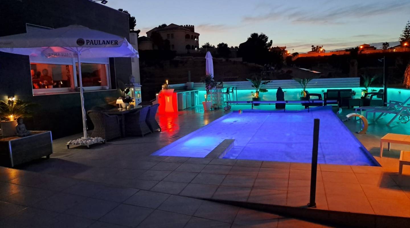 Resale - Villa  - Ciudad Quesada