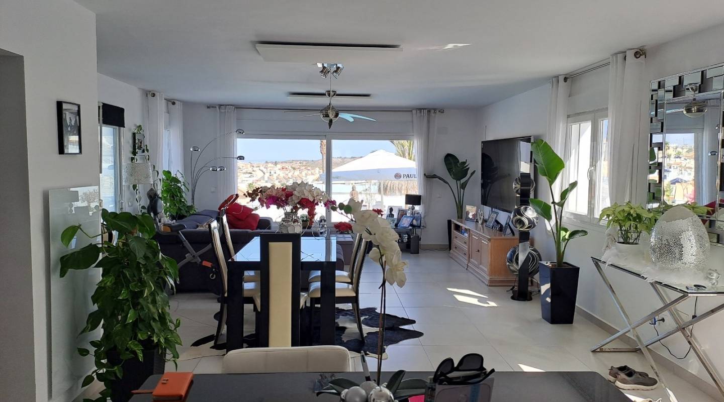 Resale - Villa  - Ciudad Quesada