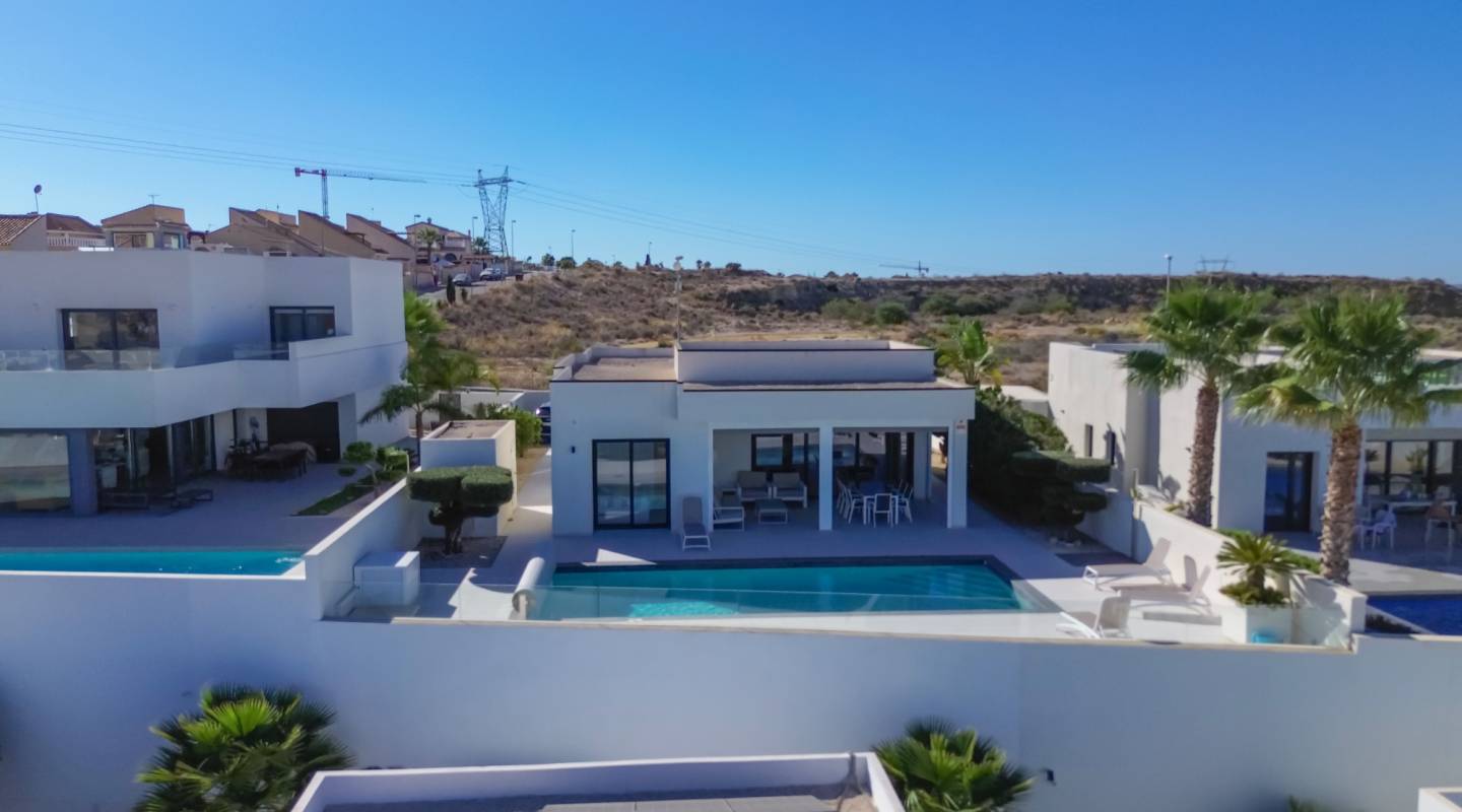 Resale - Villa  - Ciudad Quesada - Benijofar