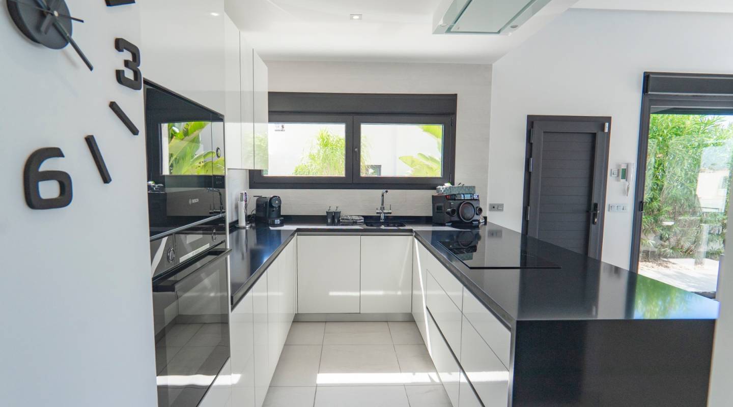 Resale - Villa  - Ciudad Quesada - Benijofar