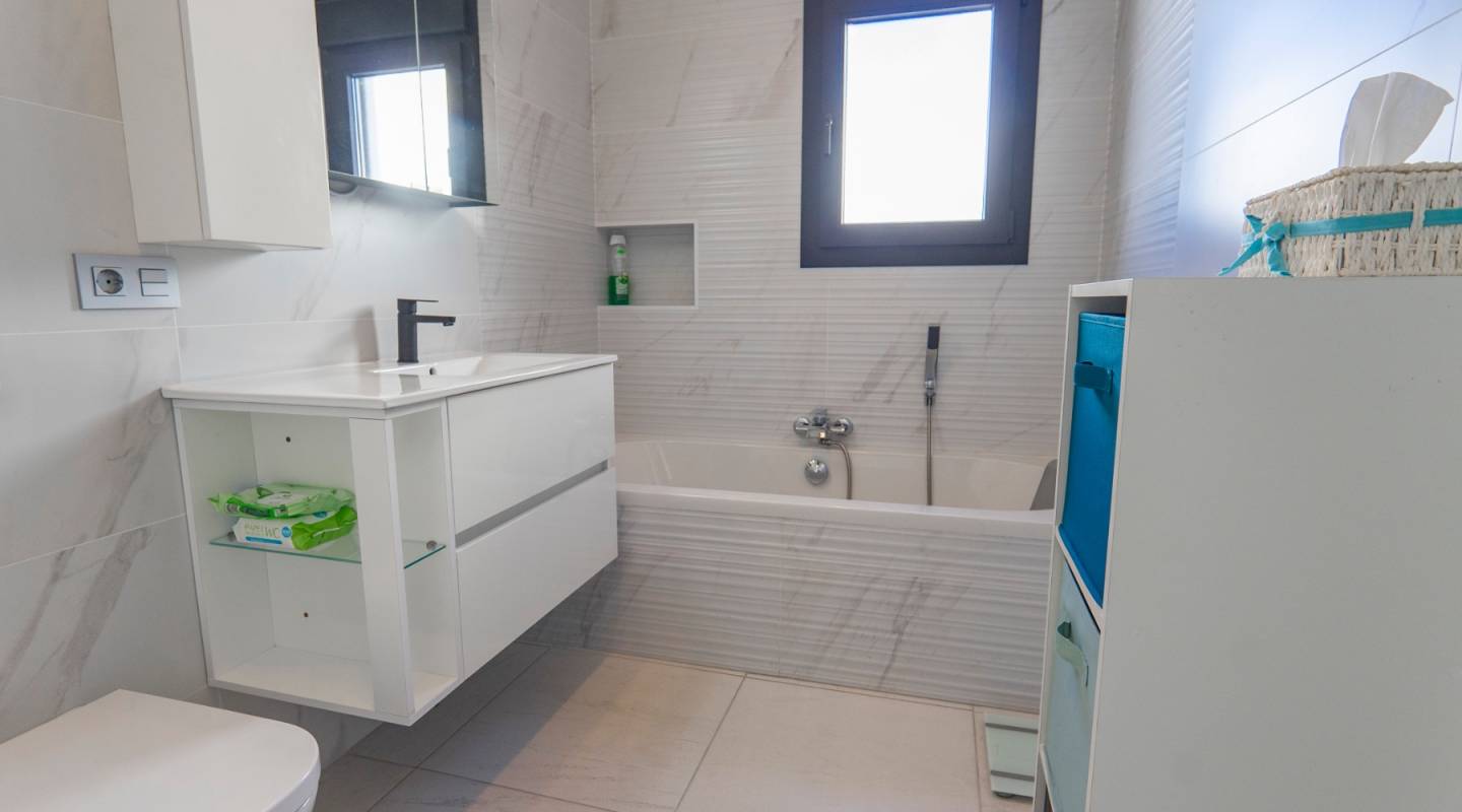 Resale - Villa  - Ciudad Quesada - Benijofar