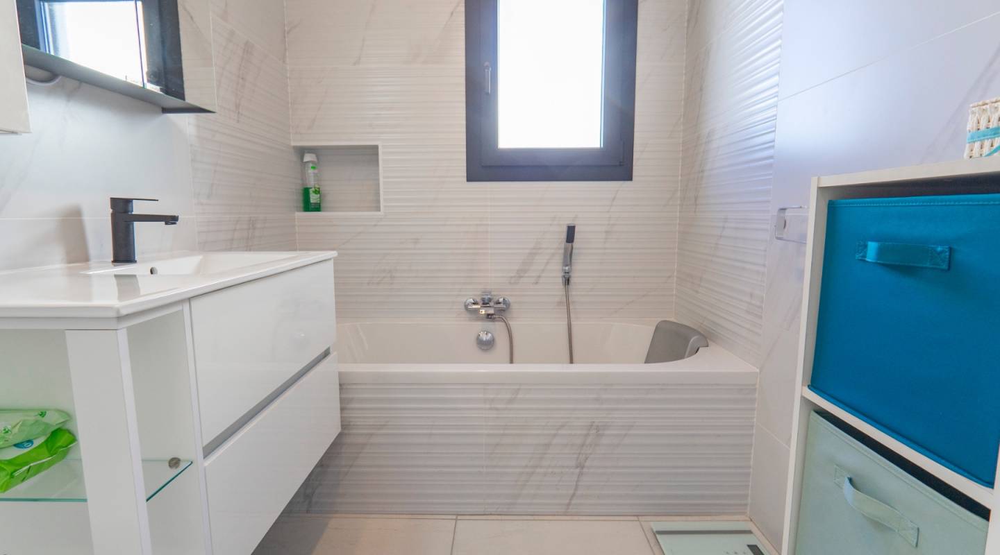 Resale - Villa  - Ciudad Quesada - Benijofar