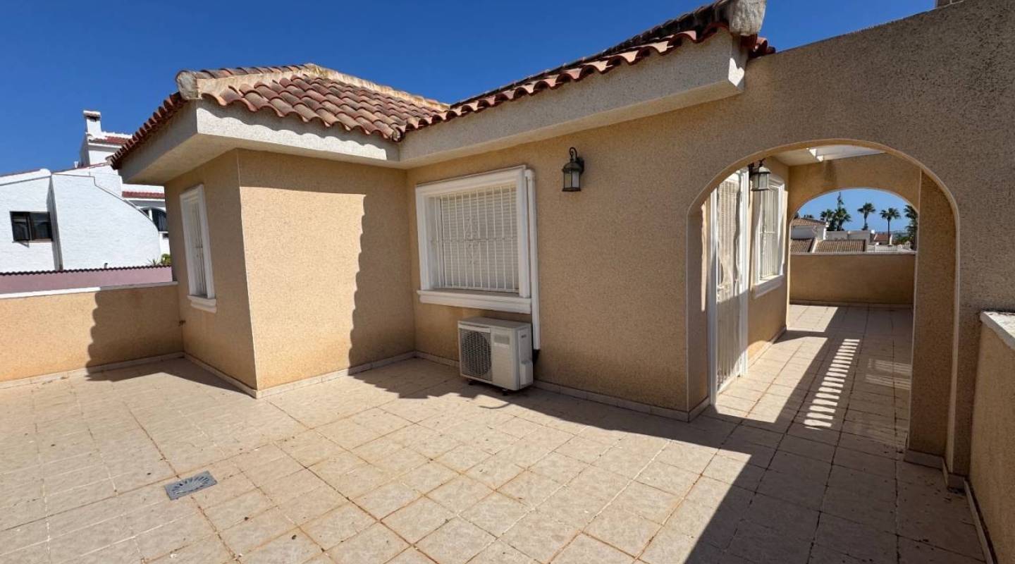 videresalg - Villa - Ciudad Quesada